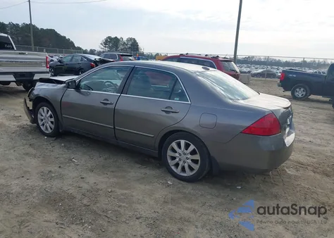 2006 Honda Accord 3.0 Ex from USA, damaged, VIN 1HGCM66536A028936